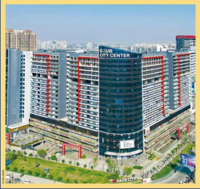 Independent commercial Studio apartment prime